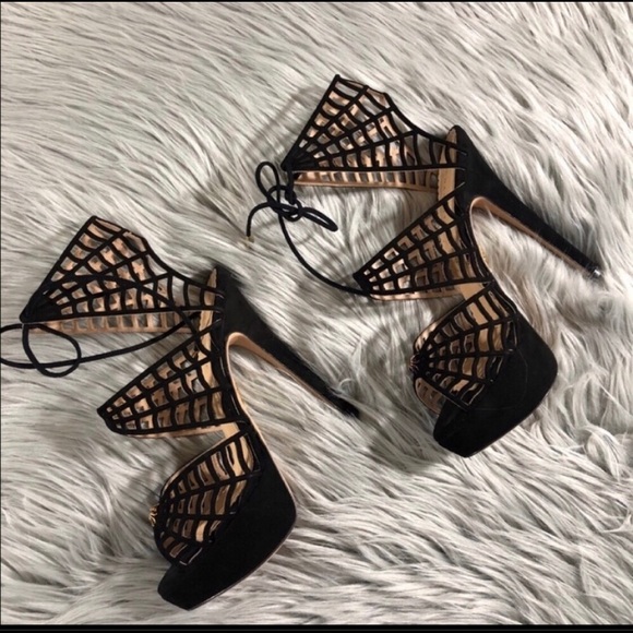 🕷CHARLOTTE OLYMPIA 🕷 - Picture 5 of 9